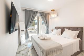 Punta Mare Villa 4 - 6