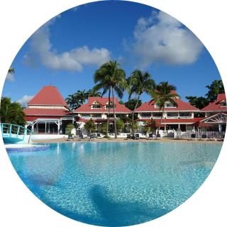 Studio climatisé avec lave-linge dans résidence avec piscine - 0