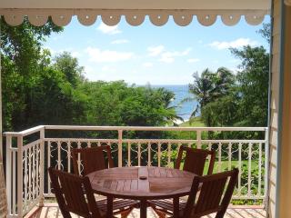 Studio climatisé avec lave-linge dans résidence avec piscine - 2