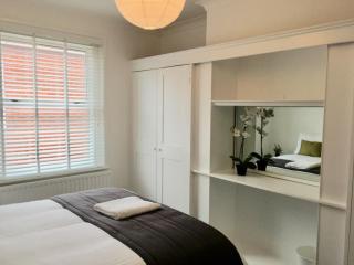 AwayOnBusiness Large Bright Apt Balcony Terrace - 2