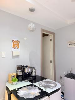 Ysabellas Inn Suntrust Adriatio Gardens 1BR Condo Malate - 3