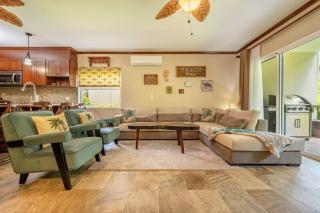 Beautiful Beachfront 2br Condo, With Full Kitchen - 4