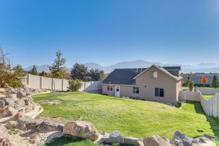 Hike, Golf and Ski Family Home in South Jordan - 7
