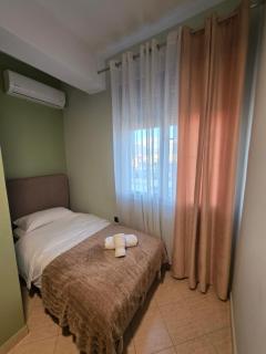 Cityscape Tirana 2BR Kavaja St, 11 FL, Dajti View - 4