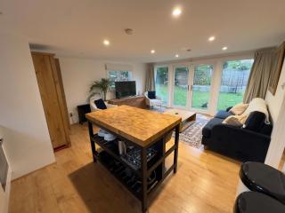 Little Foxwood - Garden Lodge with Sauna - 5