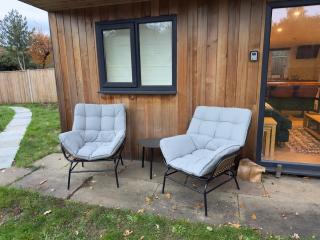 Little Foxwood - Garden Lodge with Sauna - 6