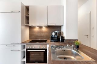 Km Style Apartments 6 - 9