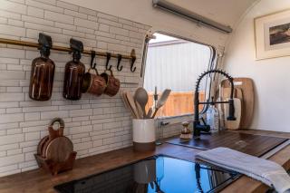 Desert Dream Airstream - 9