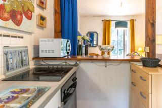 Pieds dans l'eau à Plage des Dames - 7