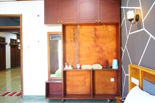 Humming Birds Suites - 2