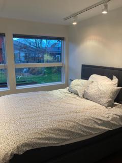 Spacious 2-floor house in cozy Kjelsås - 8