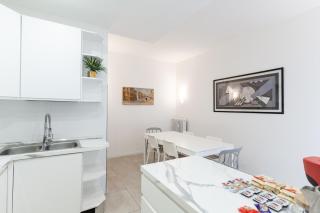 Valtorta Living - Elegant 3BR Apartment MM Turro - 3