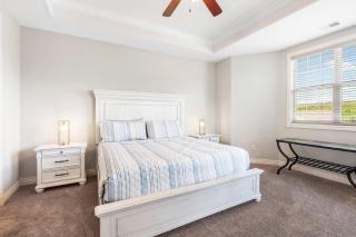 Blue Bird by Lake Escape - Near Silver Dollar City - 7