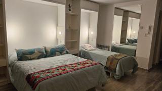 Departamento céntrico con estacionamiento y vista al lago - 7