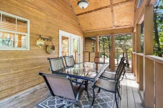 Baldknobber Ridge Escape - West Branson Cabin - 1