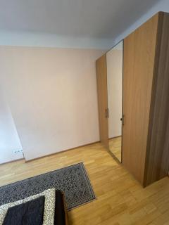 Cozy 1BR Apartment near Park - 9