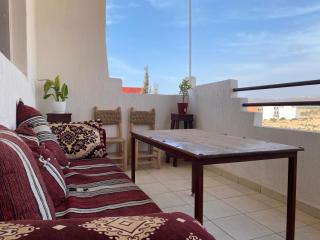 Red Carpet Surf Camp SURF , WORK & CONNECT - 4