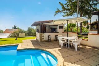 Etna's boat house - 5