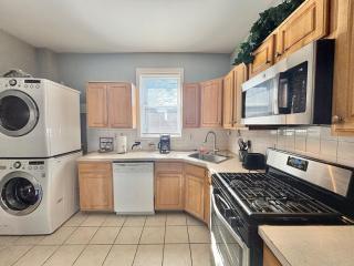 FREE Parking near NYC Washer and Dryer - 8