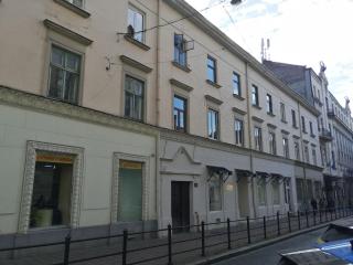 Modern apartment in the center of Lviv, Halytskyi district - 4