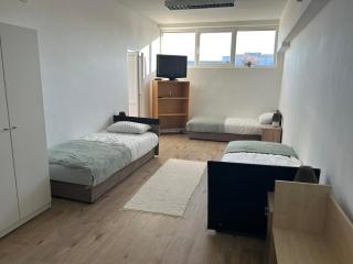 ACÉL Budget Rooms with Free Truck Parking - 0