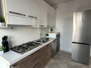 De Homes - Appartamento moderno con Balcone vicino Assago e Milano - 2