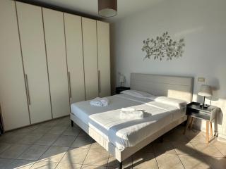 De Homes - Appartamento moderno con Balcone vicino Assago e Milano - 7