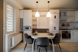 1BD Apartment - City Center - 4