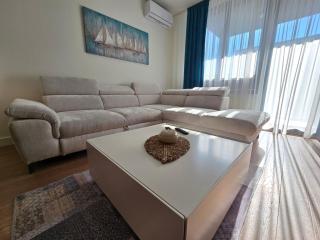 BW Quartet 303 deluxe apartments - 9