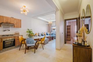 Bright Apartment with 2 Pools and Secure Parking - Marrakesh - 3