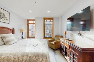 Main Street Station #2302 - 5