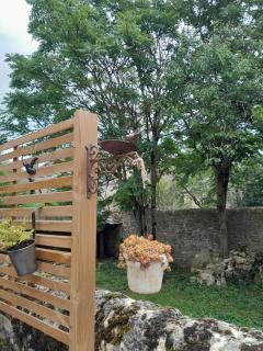 La Petite Authentique - 8