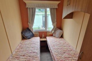 2 Bed Lodge - Parking Garden Site Facilities - 6
