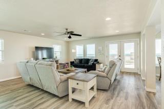 Blue Waves Beachside Calm Gulf Views for Miles - 2