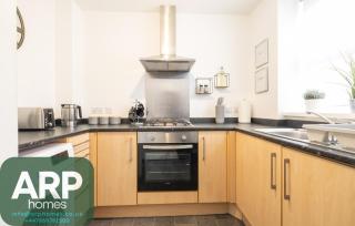 Gated Parking l Central 2bd flat - 7