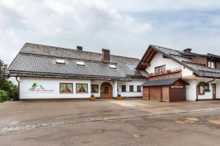 Cafe-Restaurant-Gästehaus Waldvogel - 9