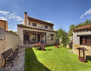 Villa De Urueña Casa de Ilustres - 8