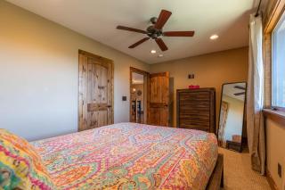 Grandfather Vistas - 8