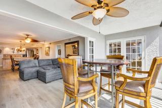 Harbor Towers – Bayfront Luxury with Pool & Tennis - 4