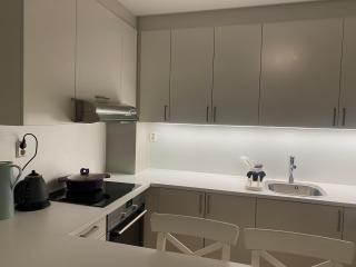 Great, spacious apt by central station! - 7