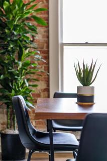 Short North Convention Private Parking Pets! - 6