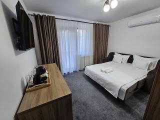 Străjerii Cetății - 8