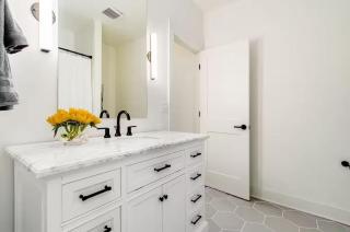 Short North Convention Garage Parking! - 3