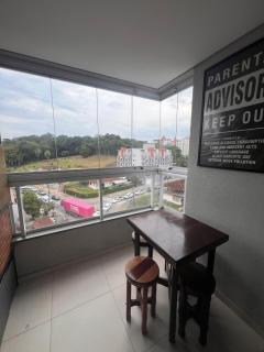 Bom retiro · 6 km Aeroporto/ 1 km do Shopping Garten/2km Square - 7