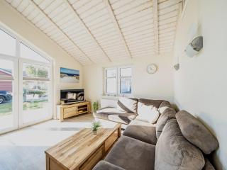 Nordsee-Rückzugsort - Freistehendes Ferienhaus mit Garten, Sauna und Kamin - 9