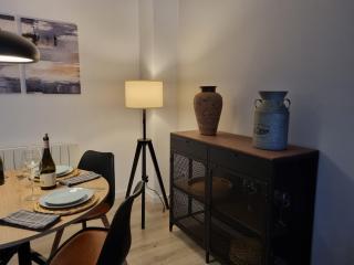 QEhome - confort, parking y cargador EV en el centro de Manresa - 3