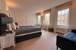 3 Bed Apartment Sleeps 6 - Free Parking Wifi - 3