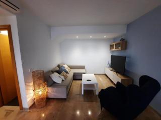 Cómodo Adosado Familiar 160 m2, parking, wifi, mascotas, jardín privado, cuna, playa y montaña - 5