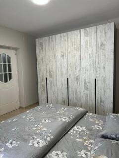 Comfortable Stay in The Center of Tirana - 1