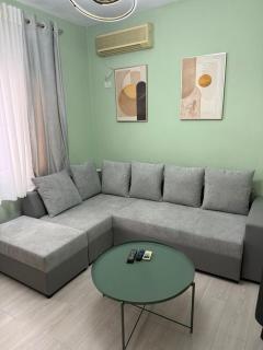 Comfortable Stay in The Center of Tirana - 7
